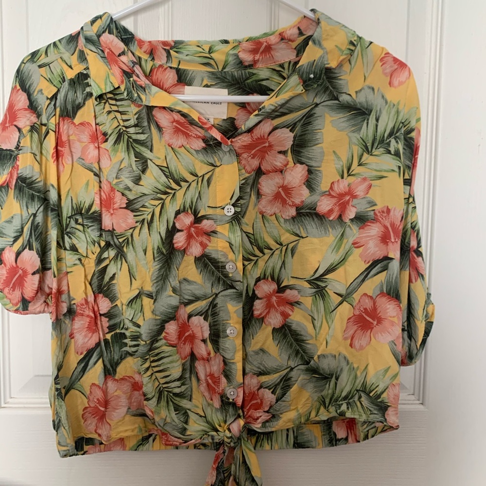 American Eagle Hawaiian shirt